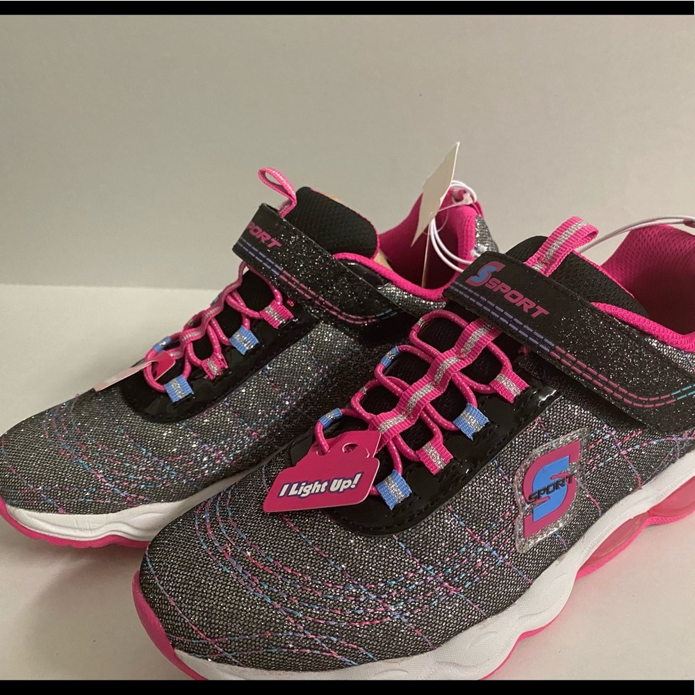 Brand new sketcher sneaker with light up